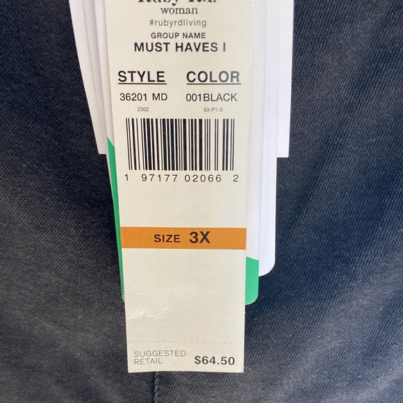 Ruby rd pant Tencel blend raw hem pull on ankle pant size 3X - Picture 16 of 17